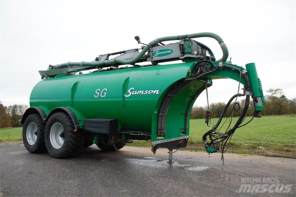 Samson SG 23 Sivi gübre ve ilaç tankerleri