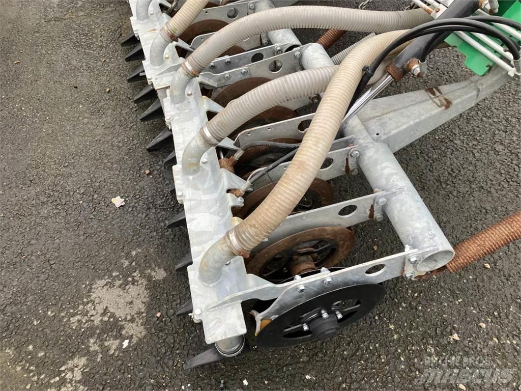 Samson TD 12 Sıvı gübre serpme makineleri