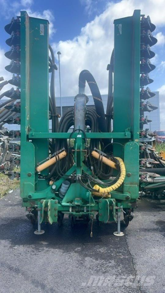 Samson TD 6 Sıvı gübre serpme makineleri