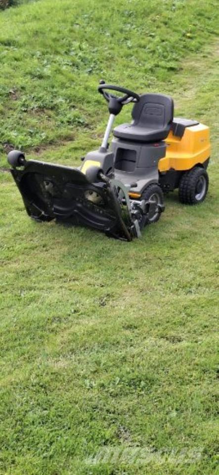 Stiga 320 Traktörler