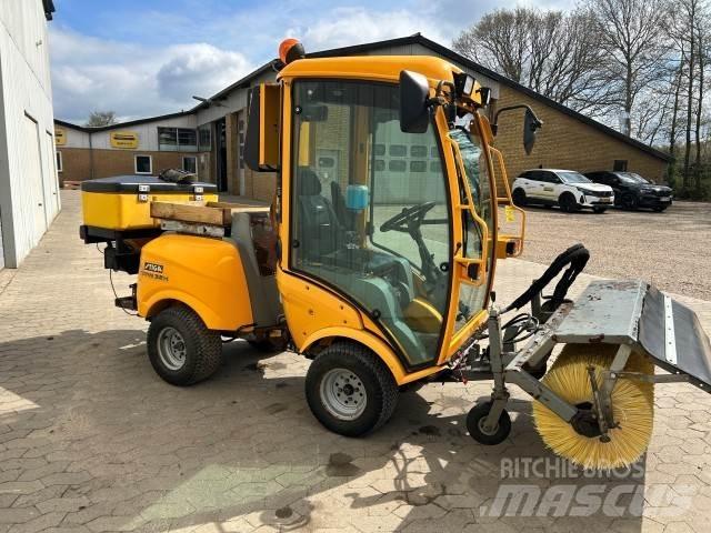 Stiga TITAN 32H Çayir biçme makinalari
