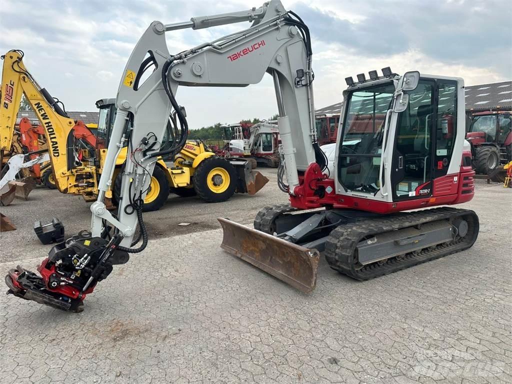 Takeuchi TB290-2 Paletli ekskavatörler
