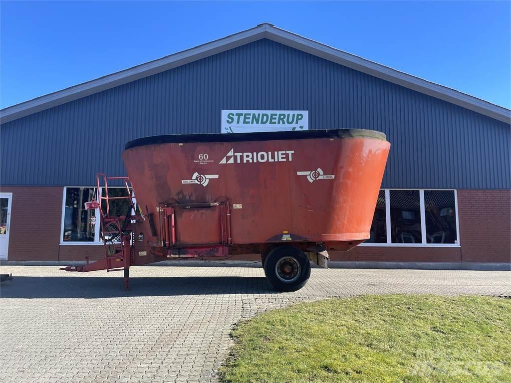 Trioliet 2400 L Hasat vagonları