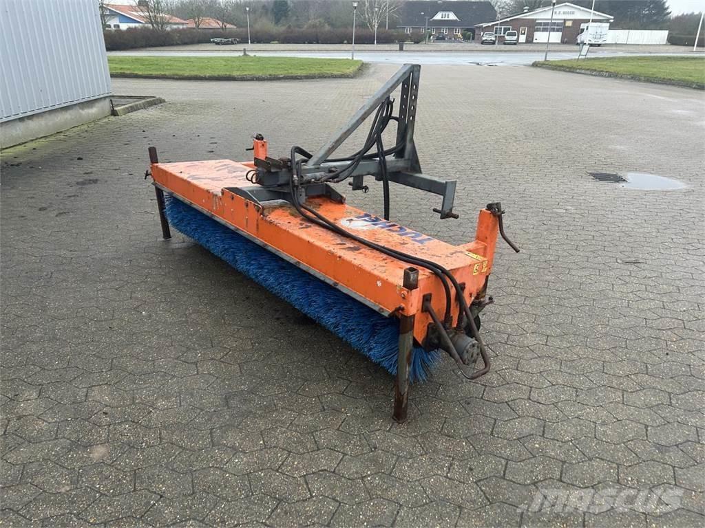 Tuchel 230/520 Süpürgeler