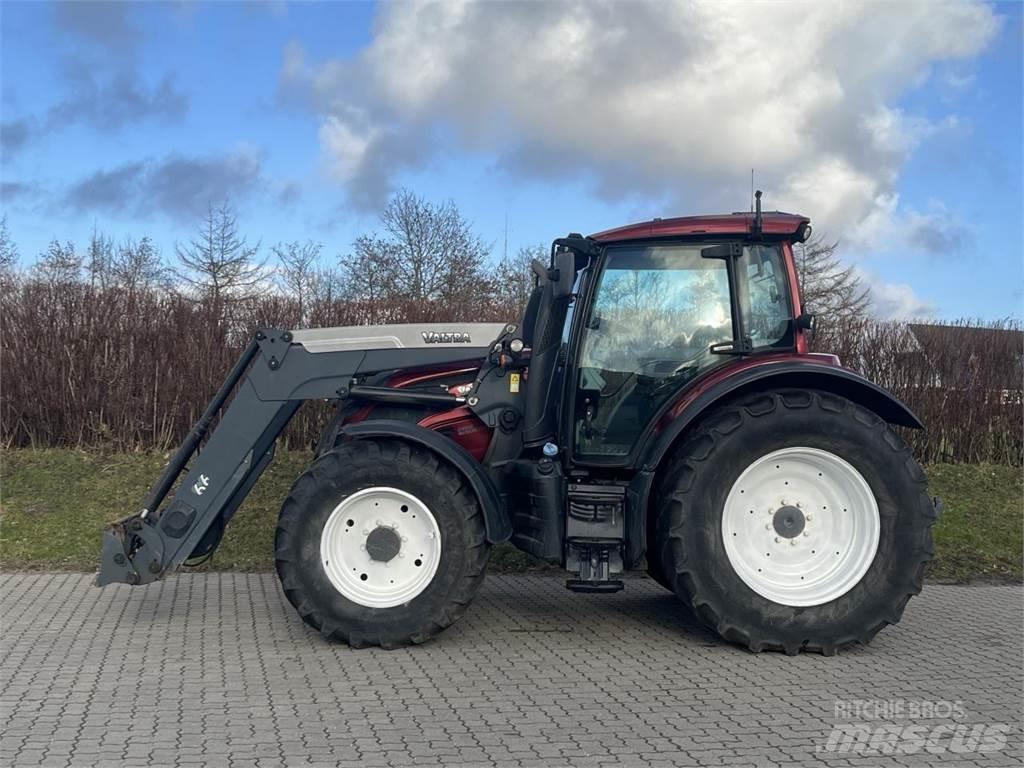 Valtra N 174 Traktörler