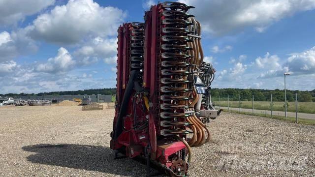 Vredo 12 Sıvı gübre serpme makineleri