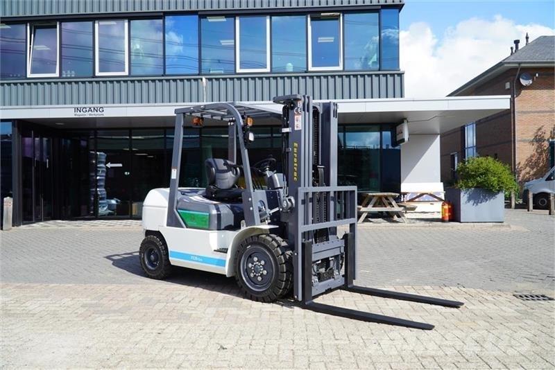 Eurotrac  Dizel forkliftler