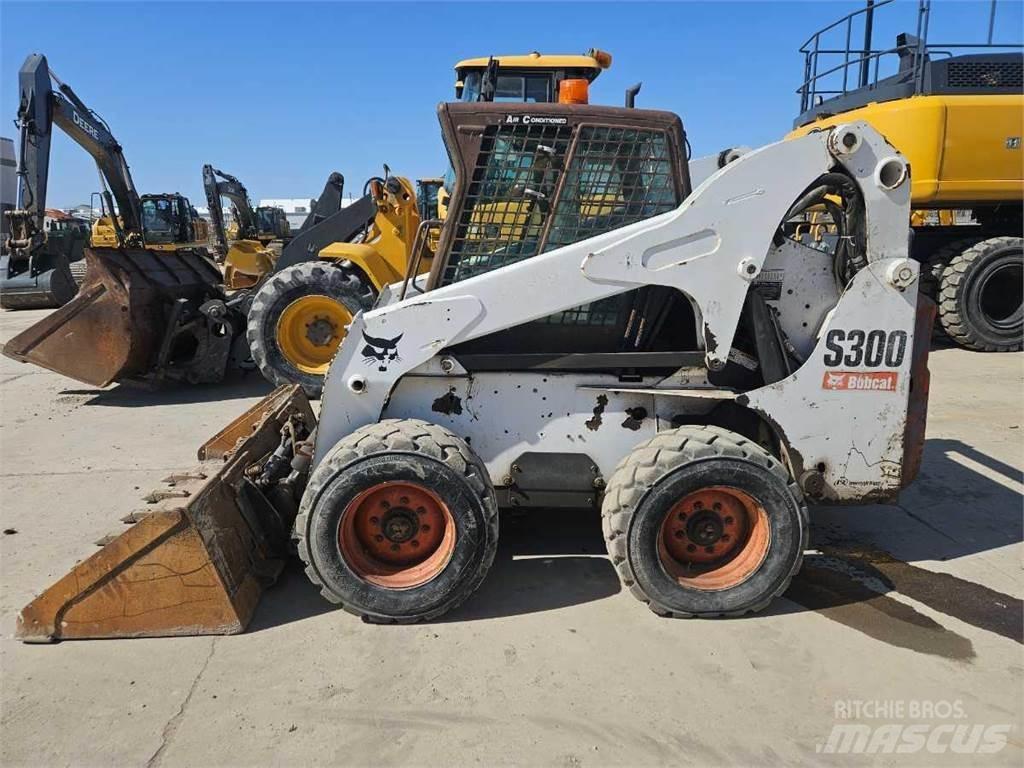 Bobcat S300 Skid steer loderler