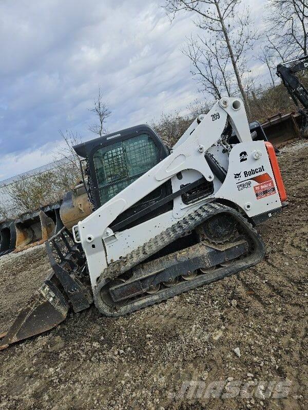 Bobcat T740 Mini yükleyiciler