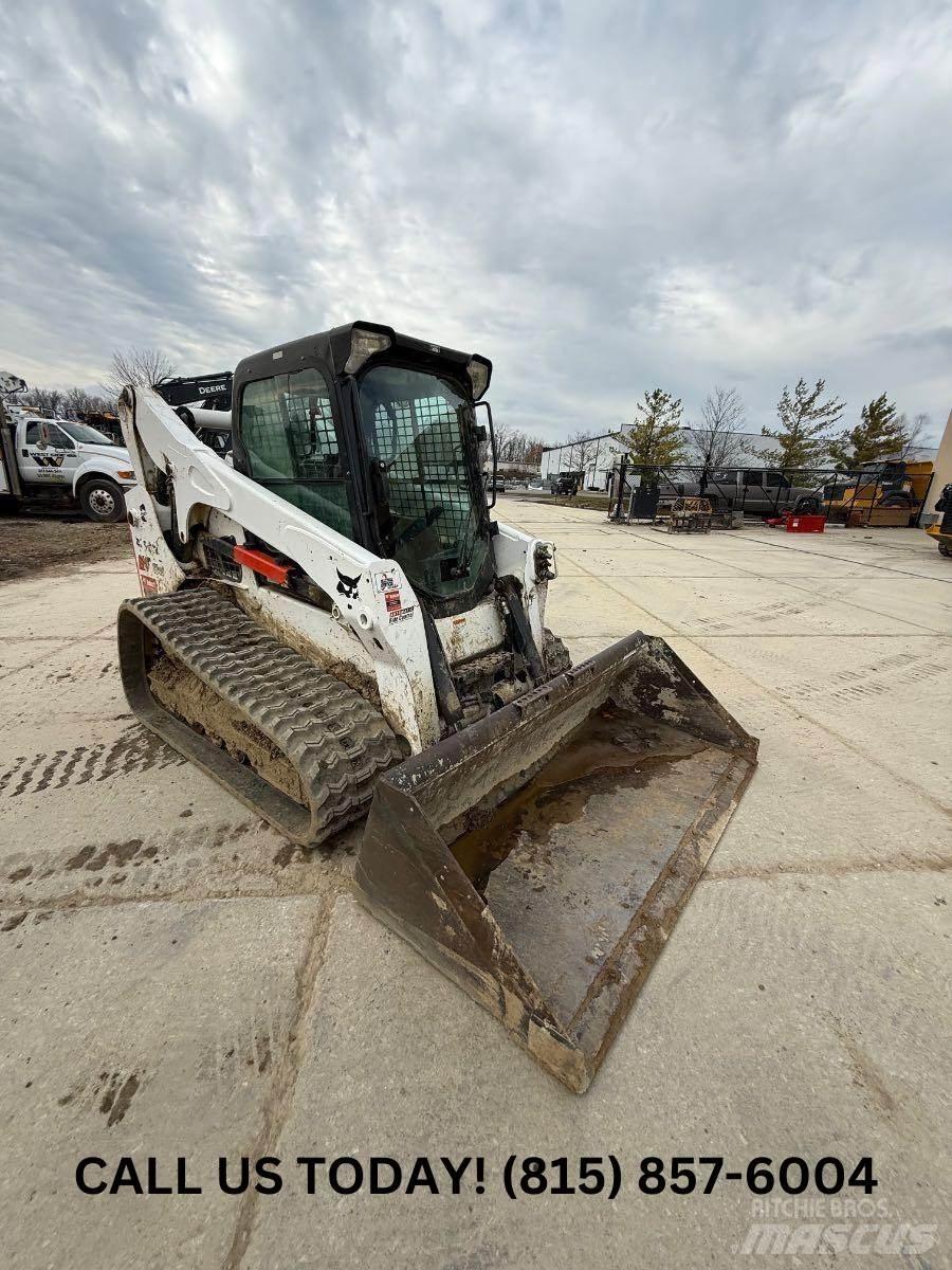 Bobcat T740 Mini yükleyiciler