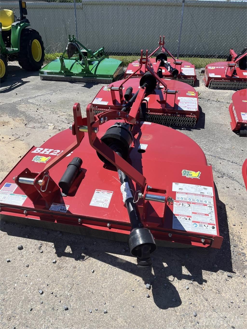 Bush Hog BH215 Balya ögütücü, kesici ve açicilar
