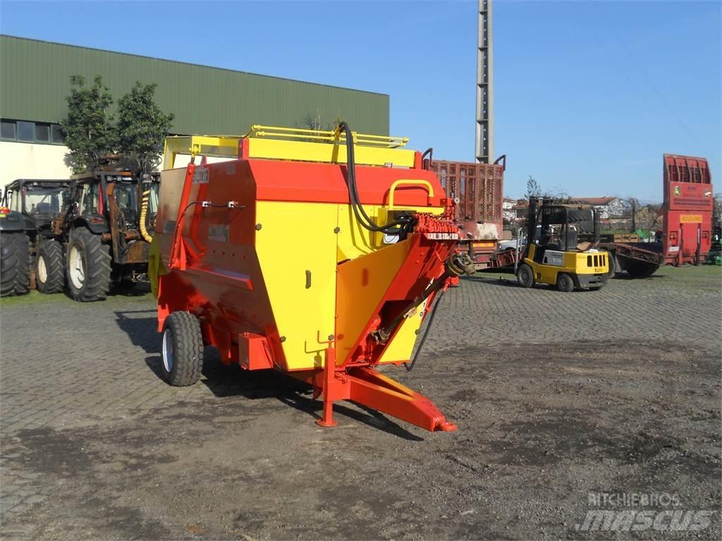 Comag 6M3 Mikser besleyiciler