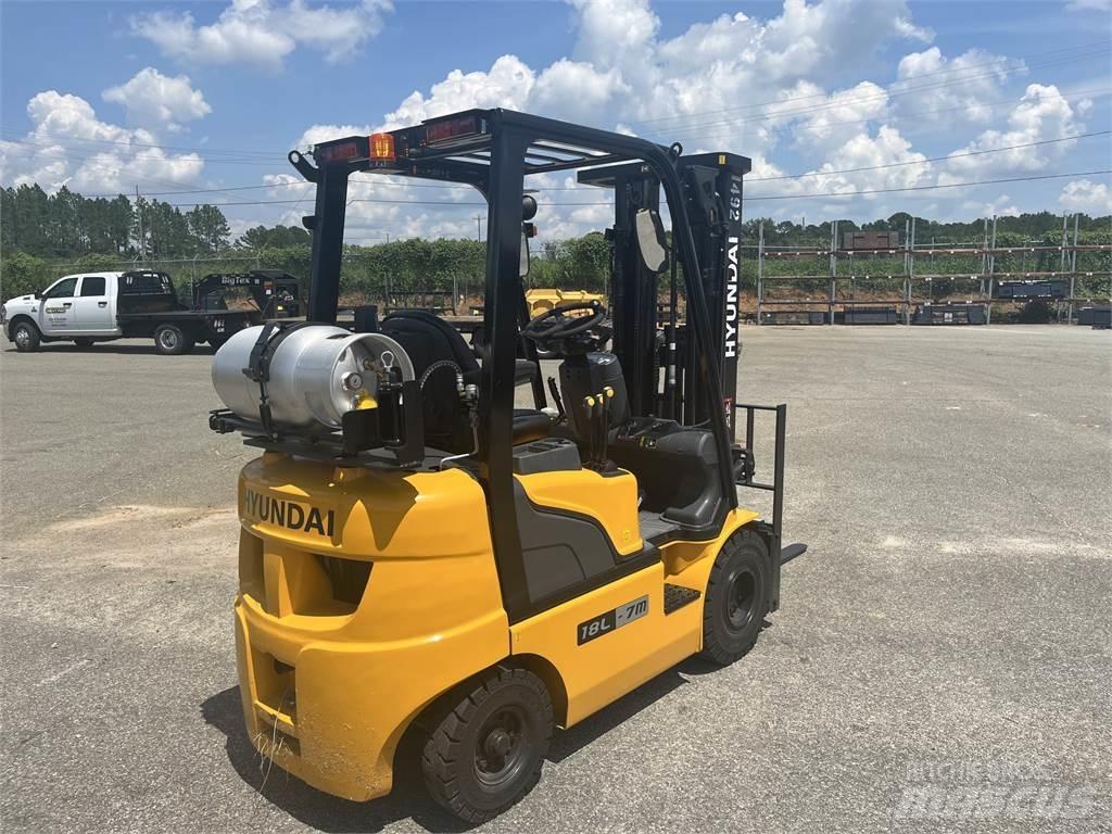 Hyundai 18L-7M Diger