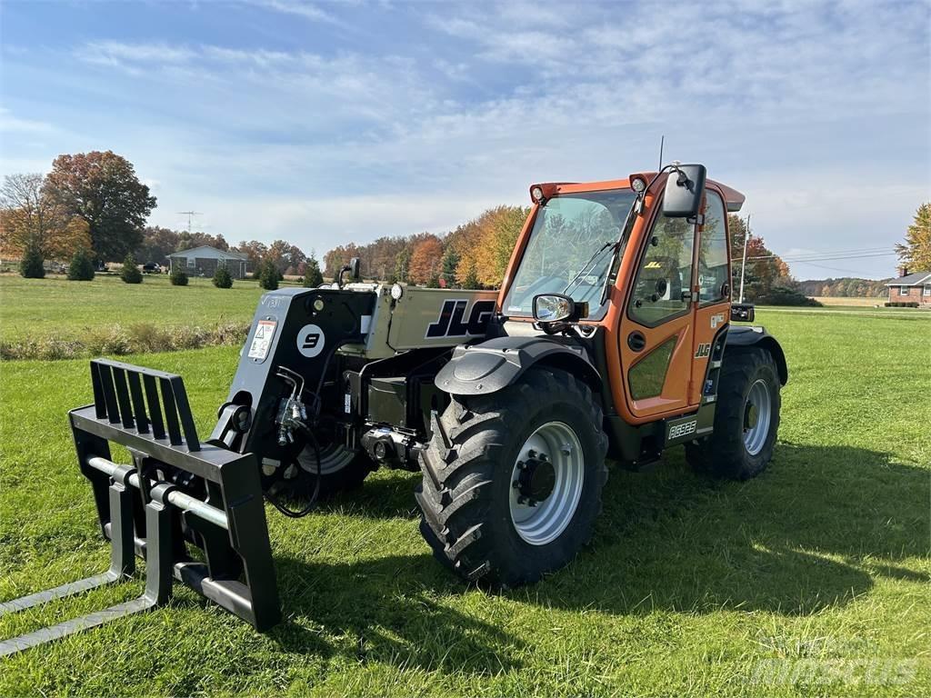 JLG 925 Tarimsal teleskopik yükleyiciler
