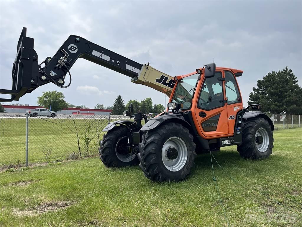 JLG AG823 Teleskopik yükleyiciler