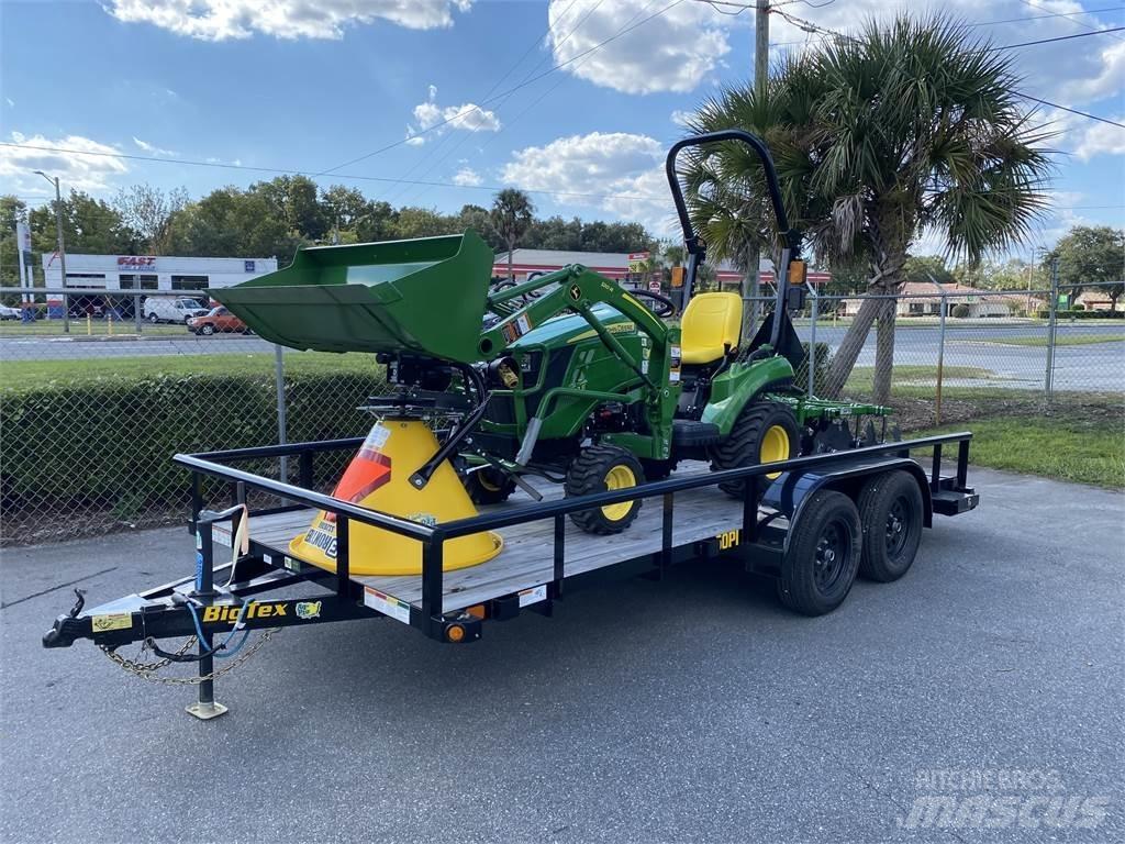 John Deere 1023E Traktörler