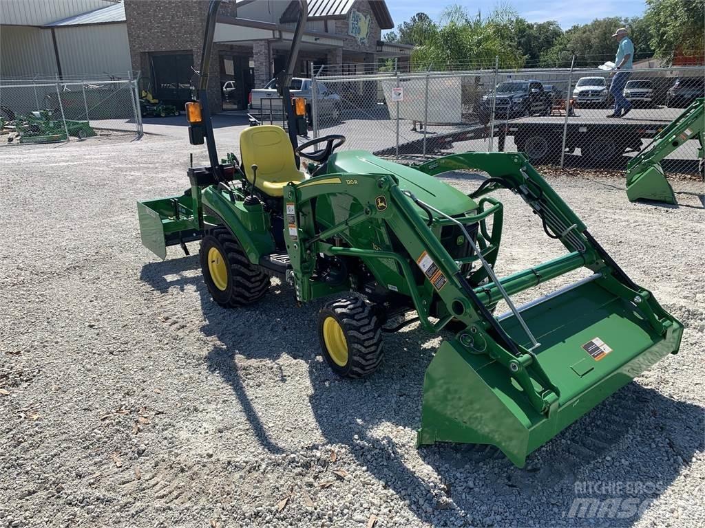 John Deere 1023E Traktörler