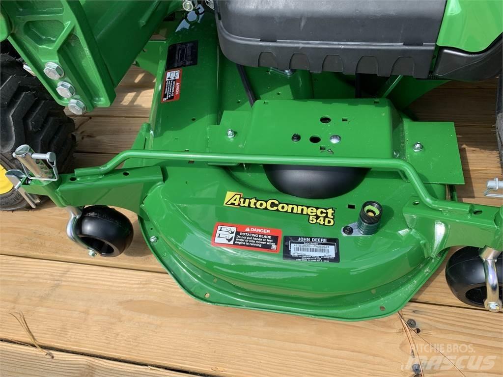 John Deere 1023E Traktörler