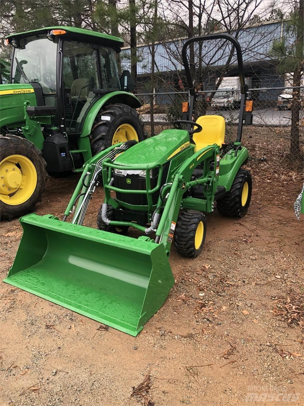 John Deere 1023E Traktörler