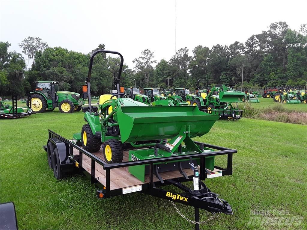 John Deere 1025R Traktörler