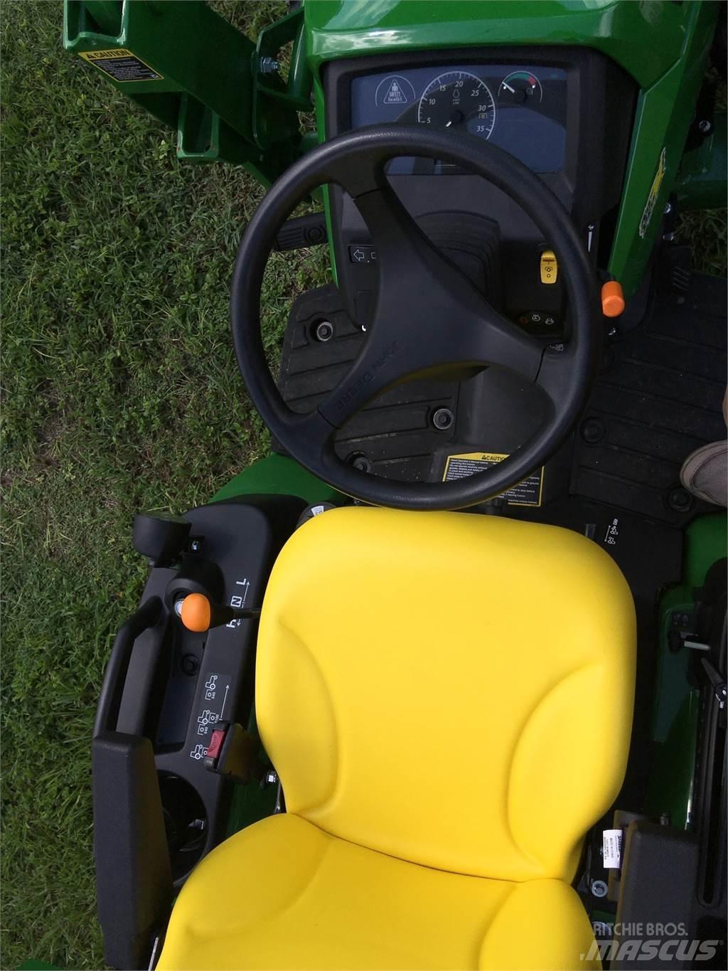 John Deere 1025R Traktörler