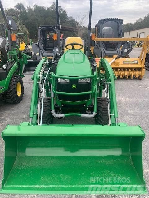 John Deere 1025R Traktörler