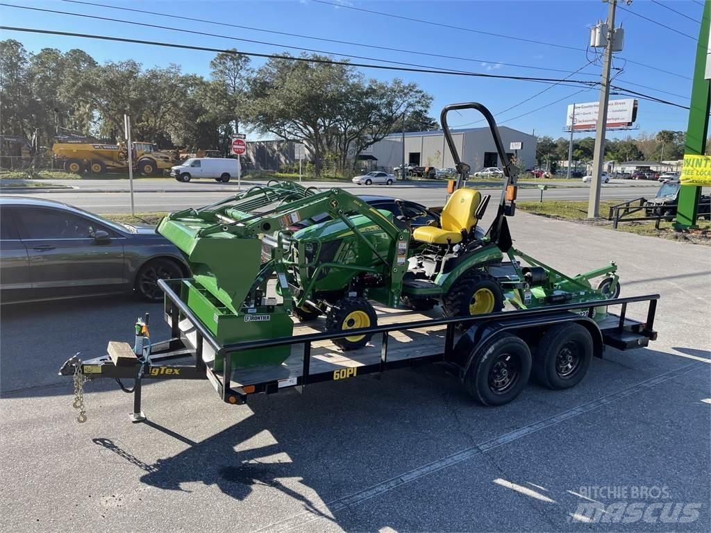 John Deere 1025R Traktörler
