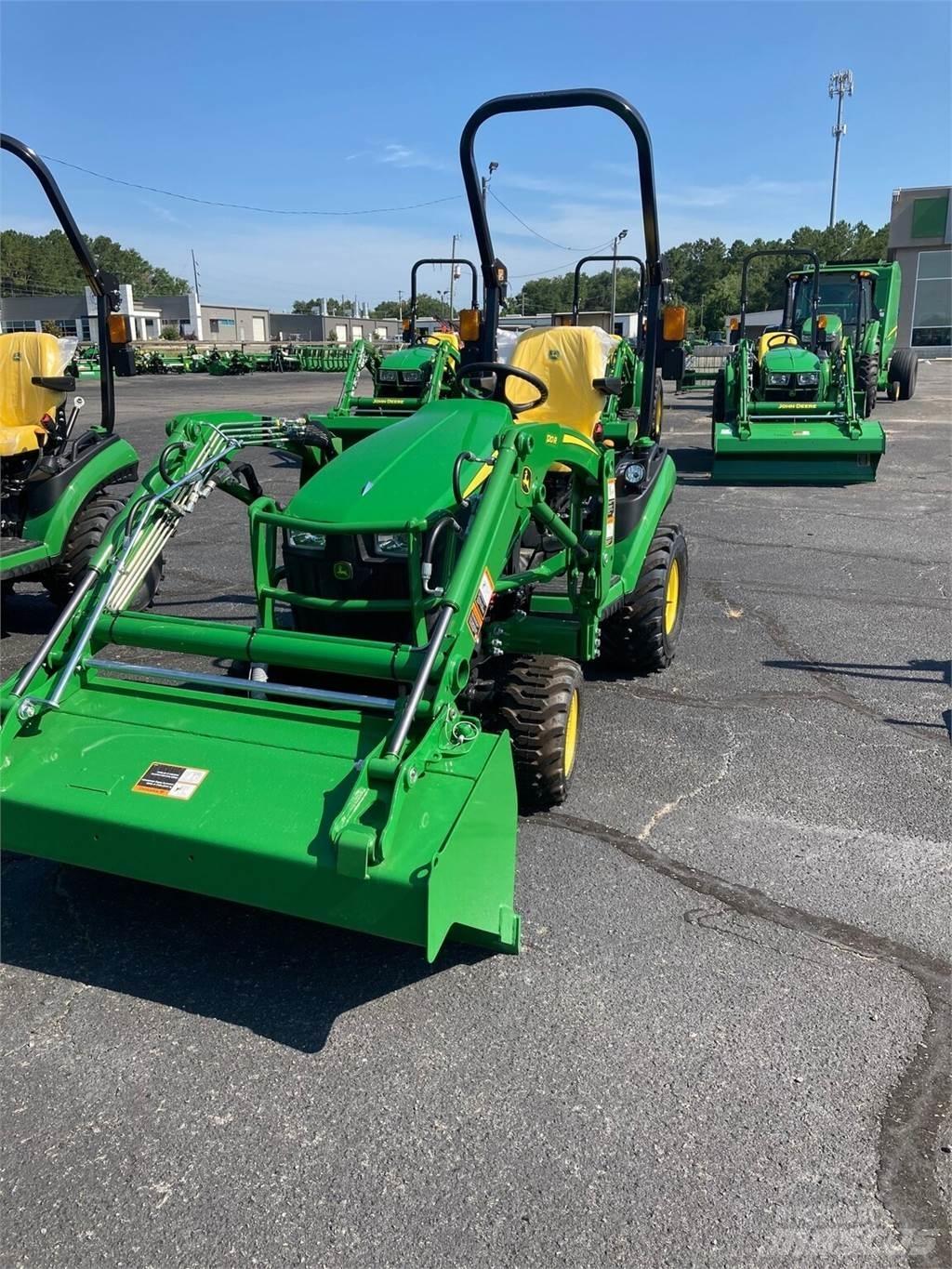 John Deere 1025R Traktörler