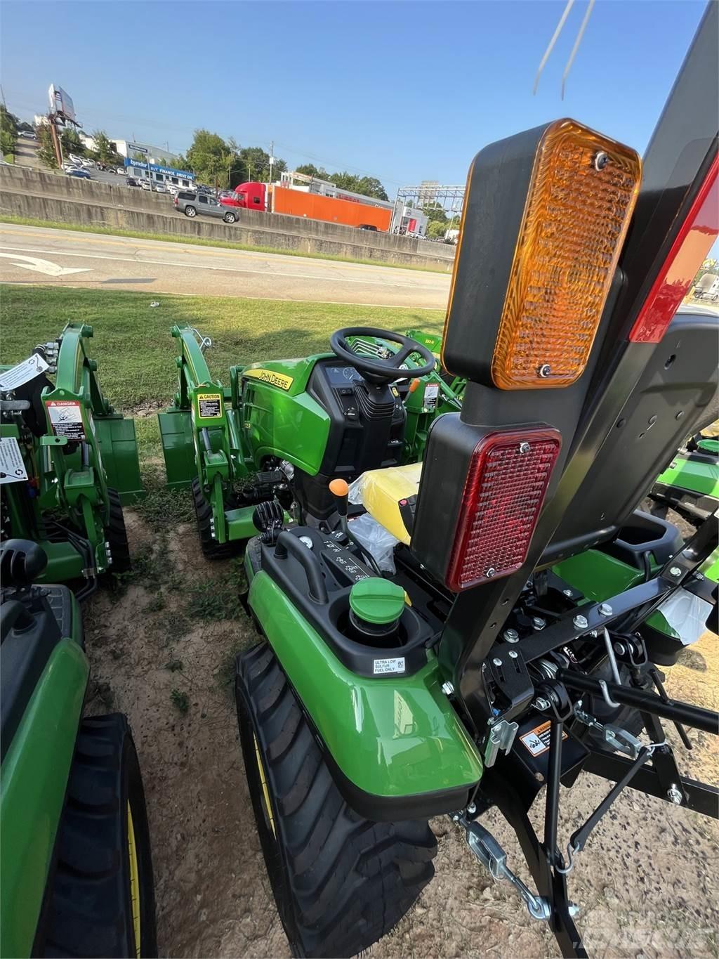 John Deere 1025R Traktörler