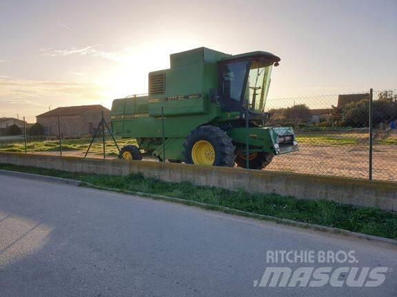 John Deere 1177 Biçerdöverler