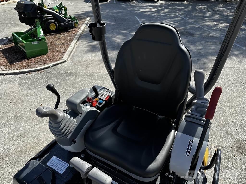 John Deere 17 P Mini ekskavatörler, 7 tona dek