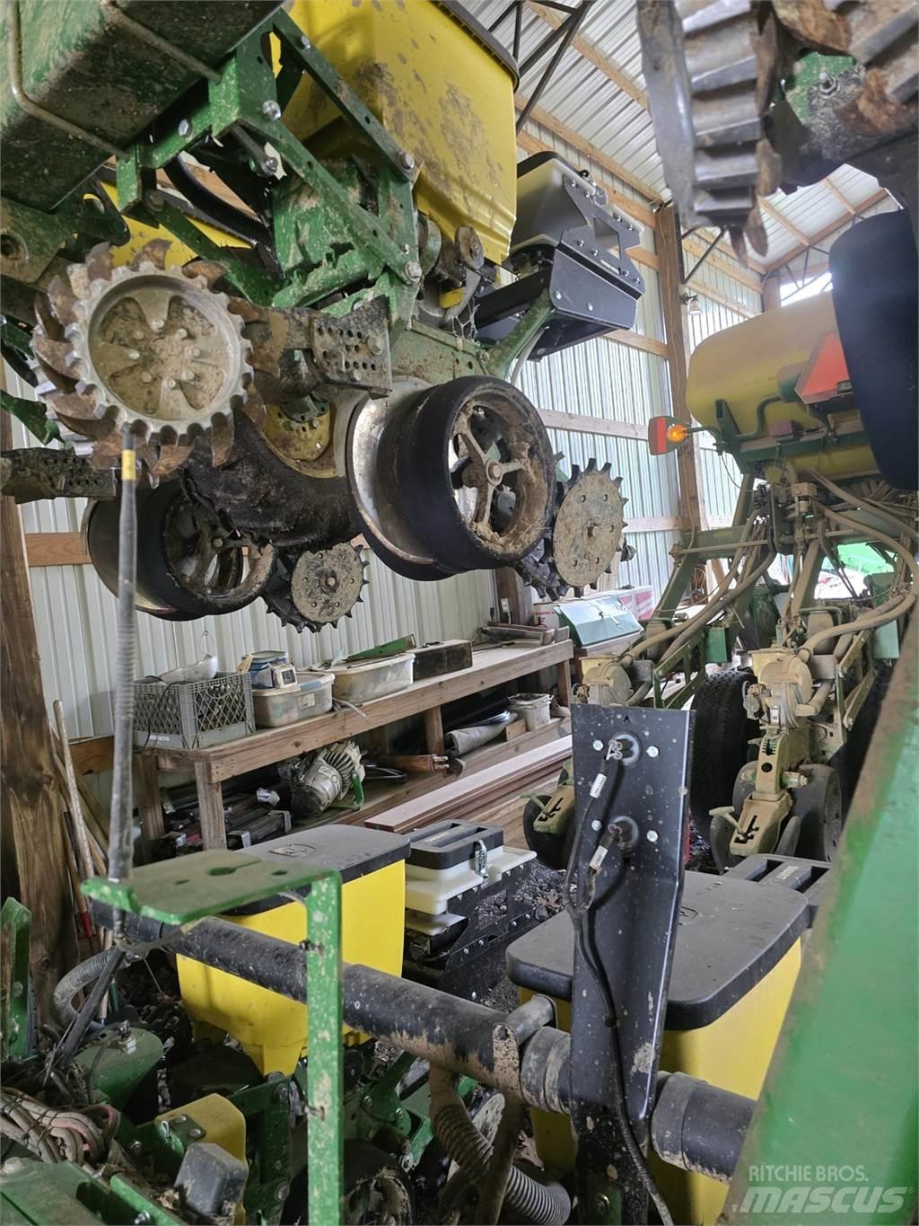 John Deere 1720 Ekiciler
