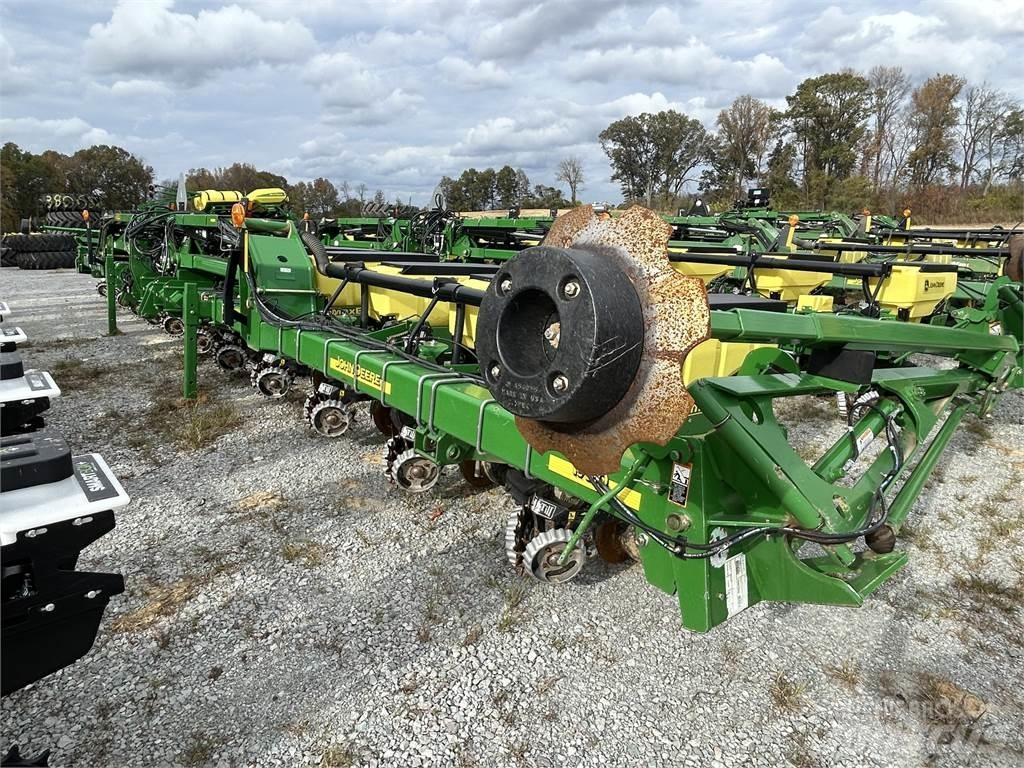 John Deere 1720 Ekiciler