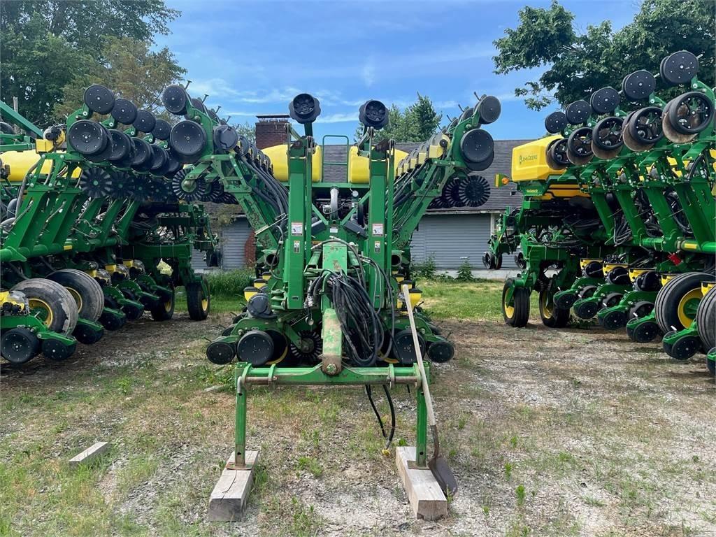 John Deere 1790 Ekiciler
