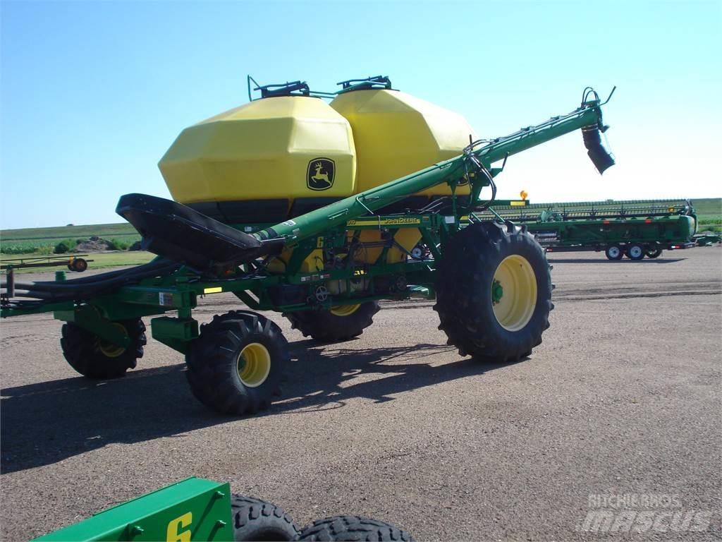 John Deere 1890 Mibzerler