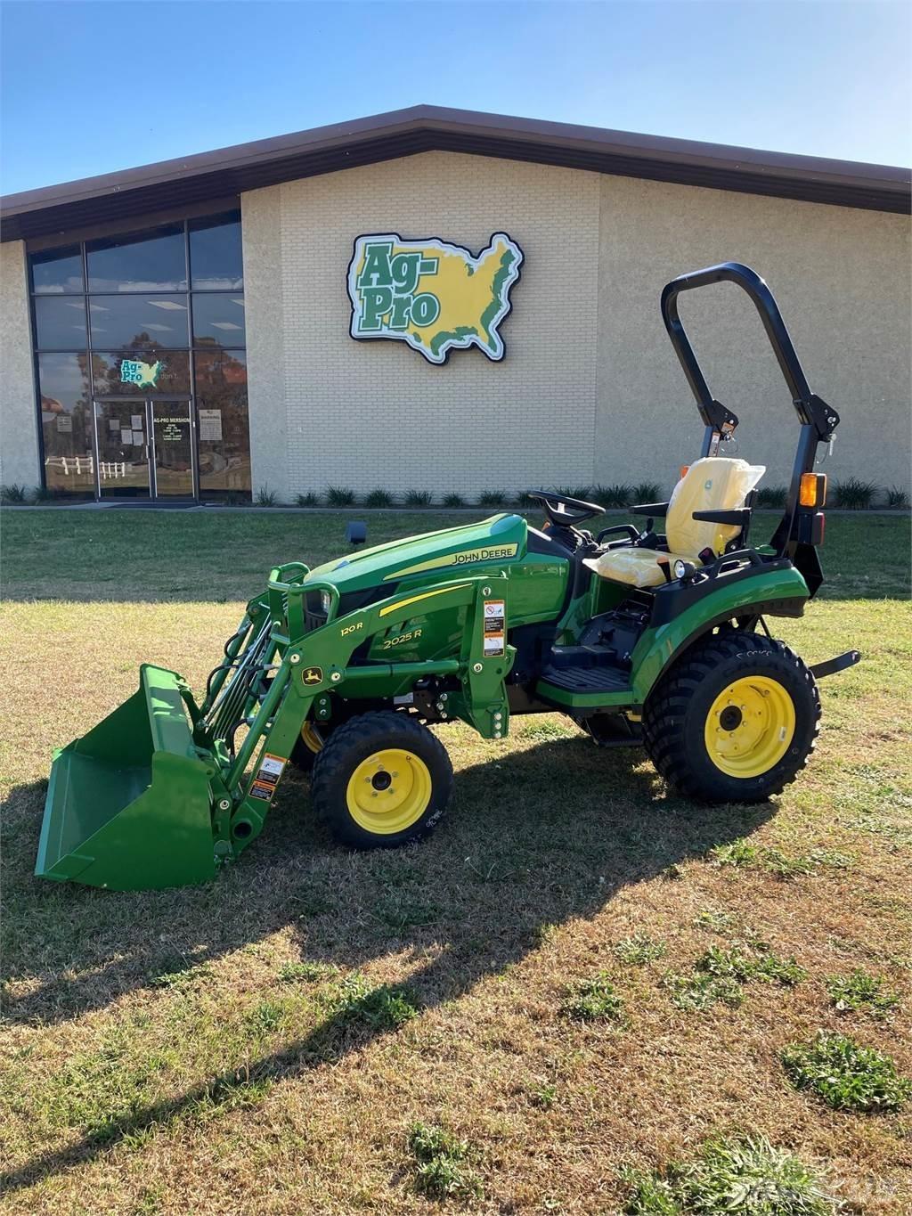 John Deere 2025R Traktörler