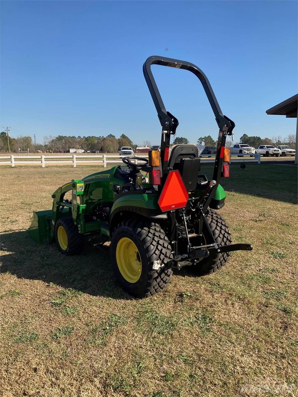 John Deere 2025R Traktörler