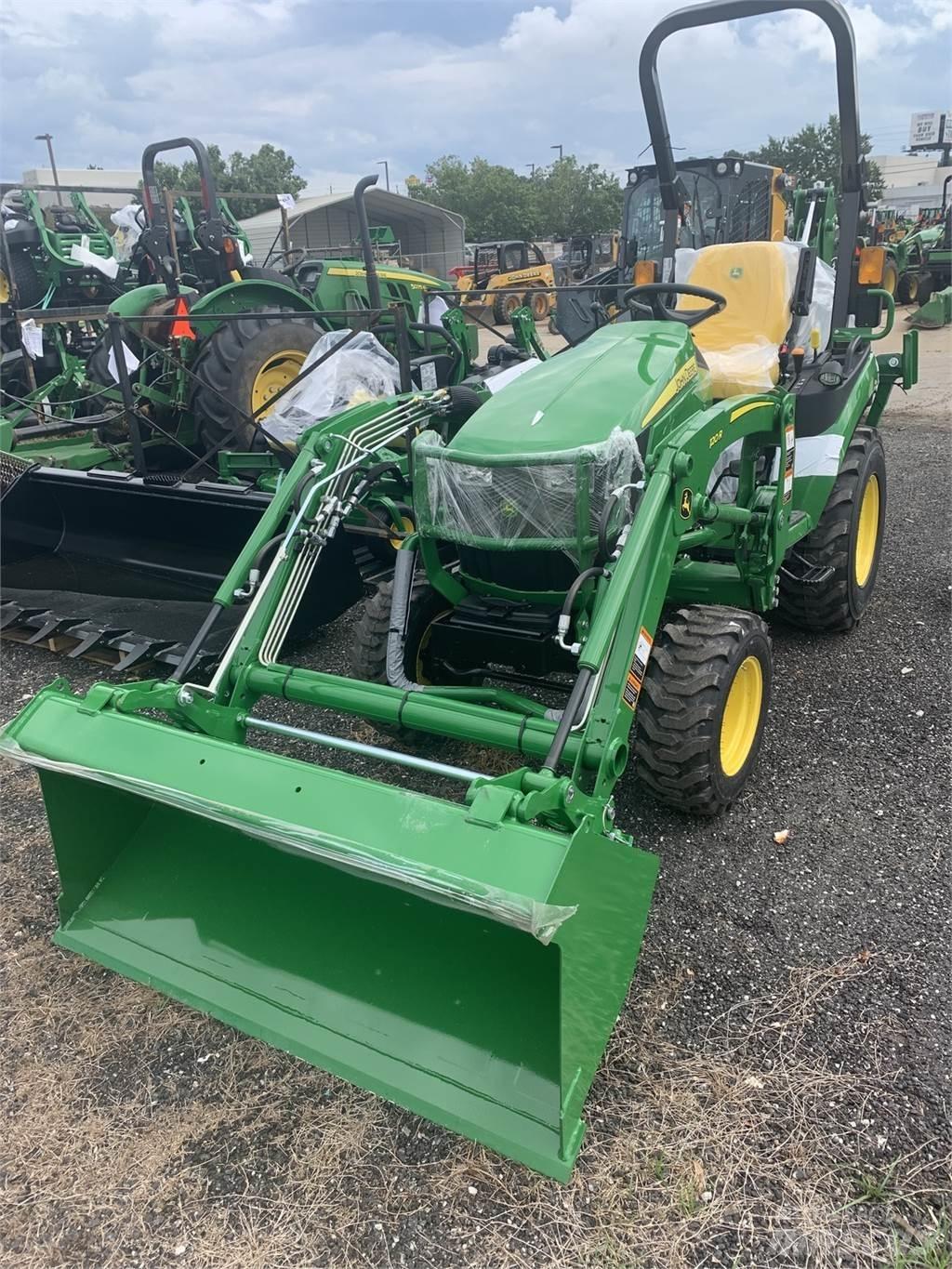 John Deere 2025R Traktörler