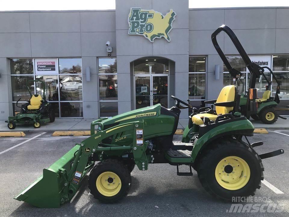 John Deere 2025R Traktörler