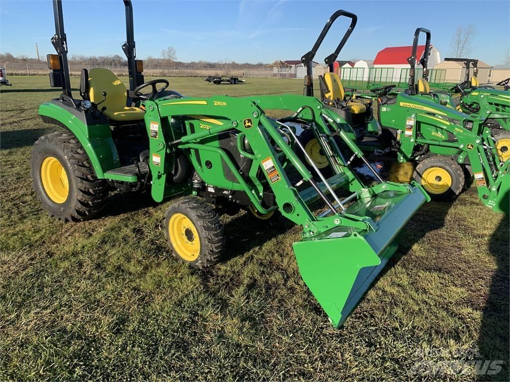 John Deere 2032R Traktörler