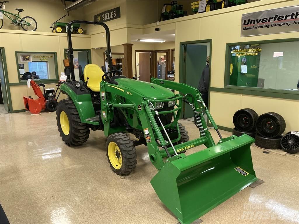 John Deere 2032R Traktörler
