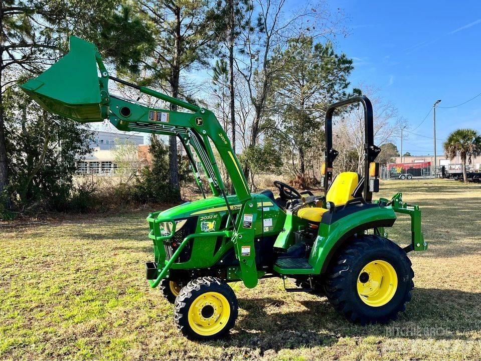 John Deere 2032R Traktörler