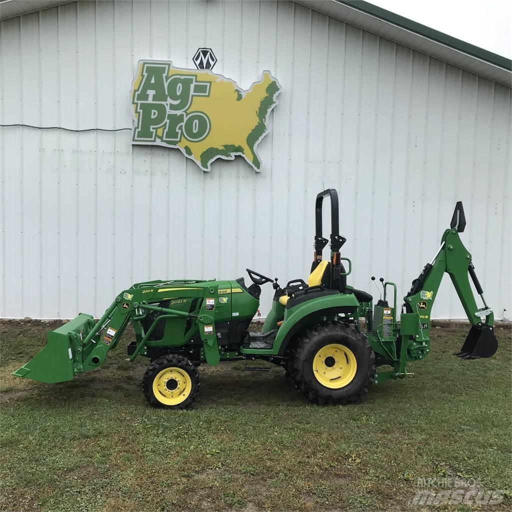 John Deere 2032R Traktörler