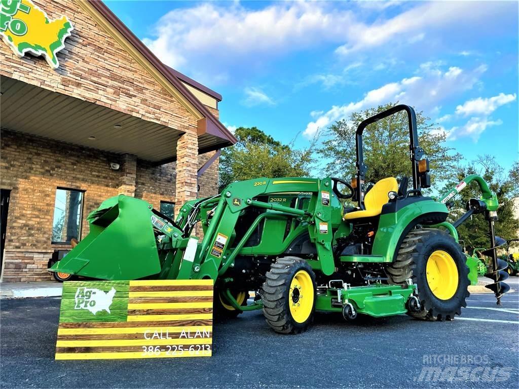 John Deere 2032R Traktörler
