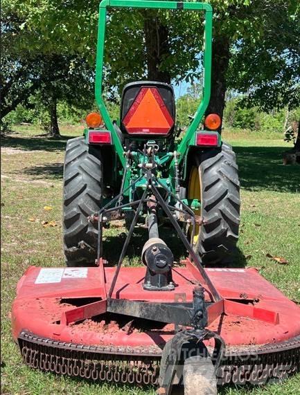 John Deere 3005 Traktörler