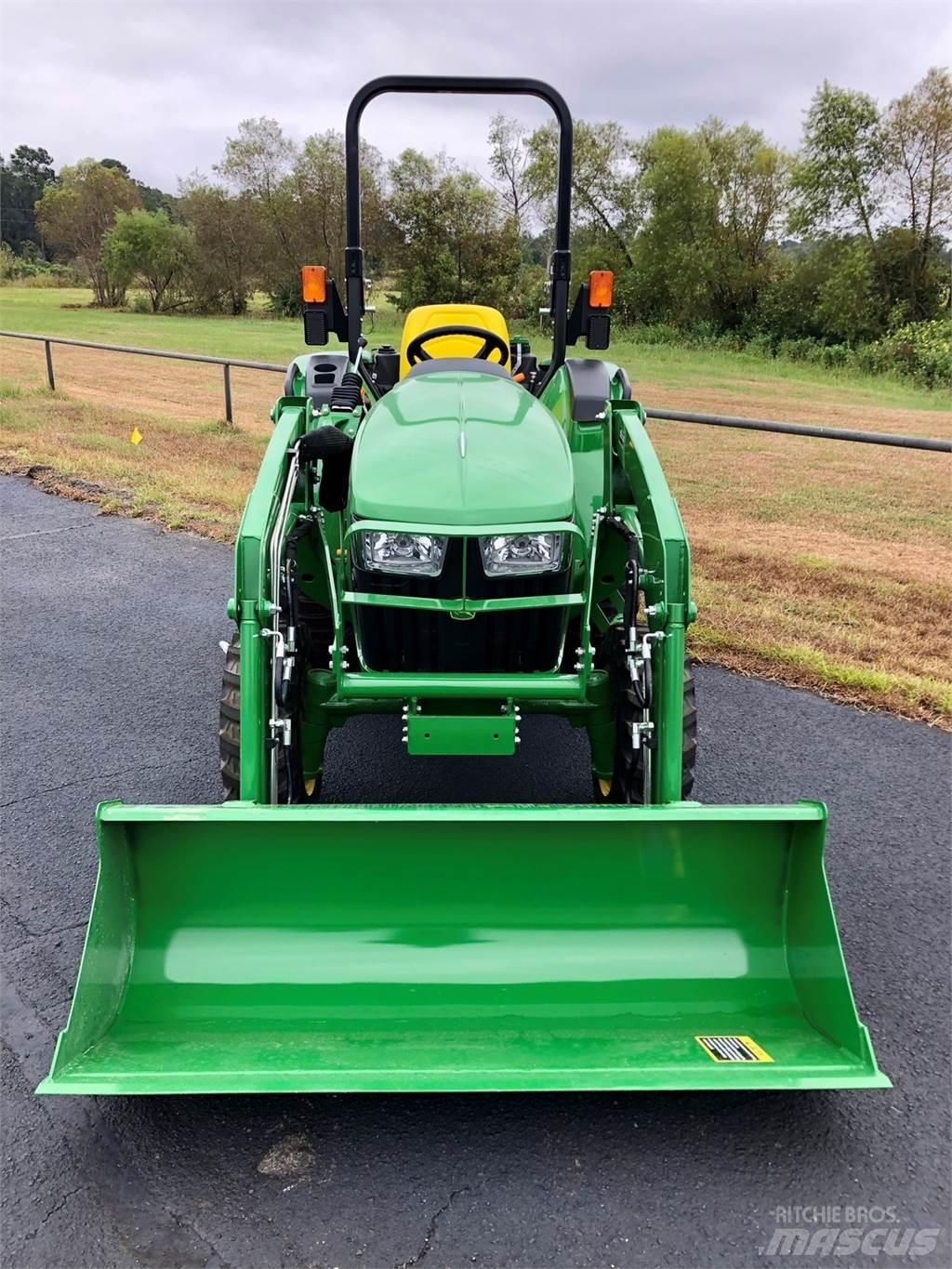 John Deere 3025D Traktörler