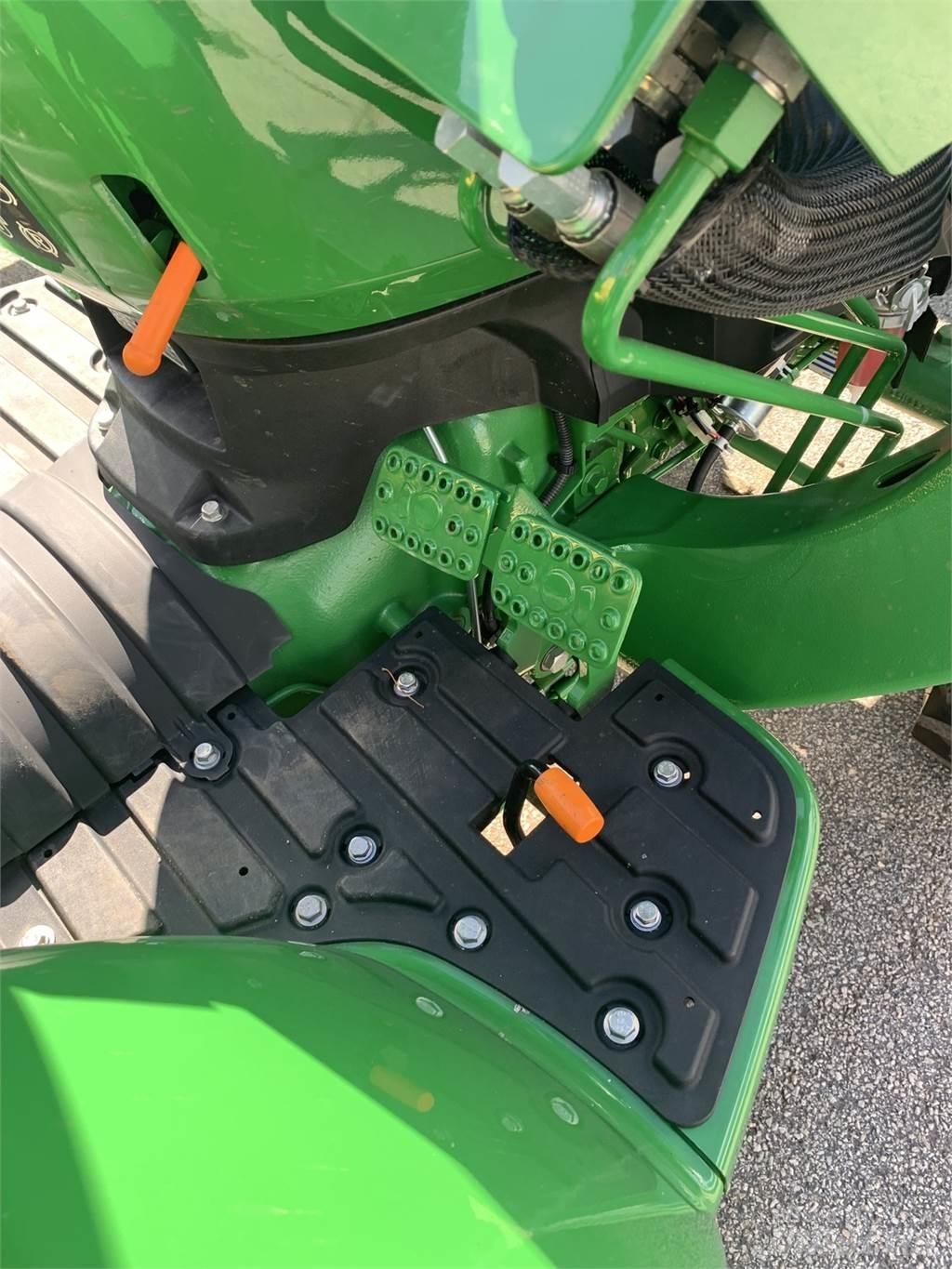 John Deere 3025D Traktörler