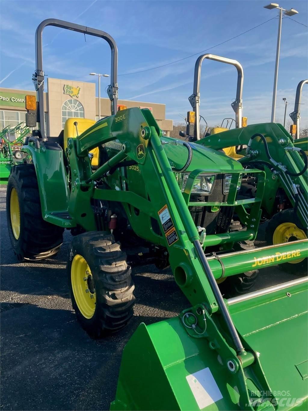 John Deere 3025E Traktörler