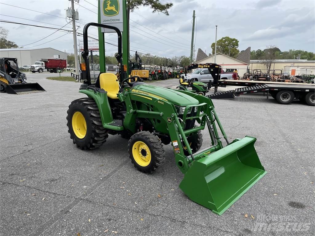John Deere 3032E Traktörler