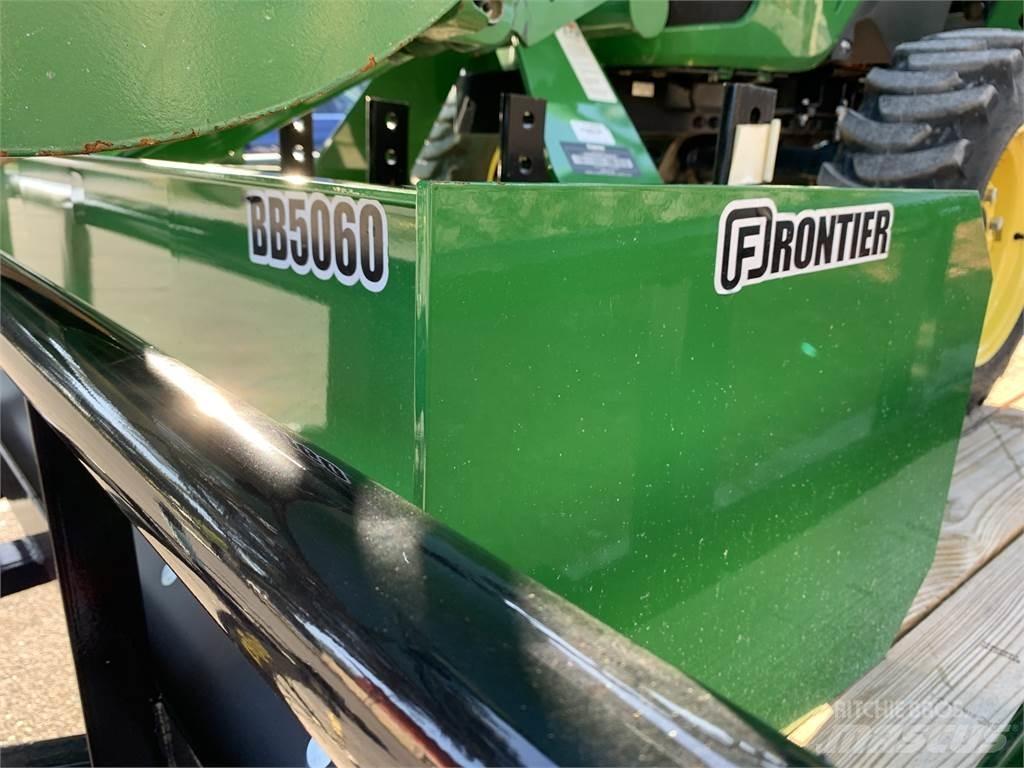 John Deere 3032E Traktörler